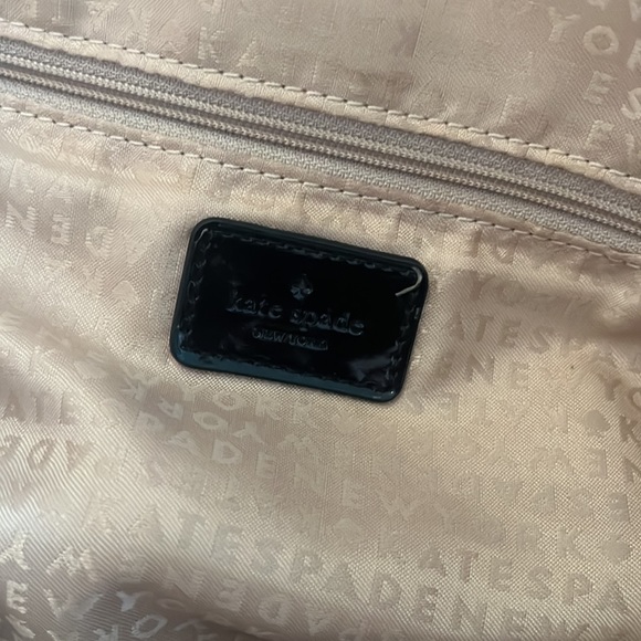 Kate Spade Vinyl Zip Tote Cream and Black Striped - Picture 11 of 15